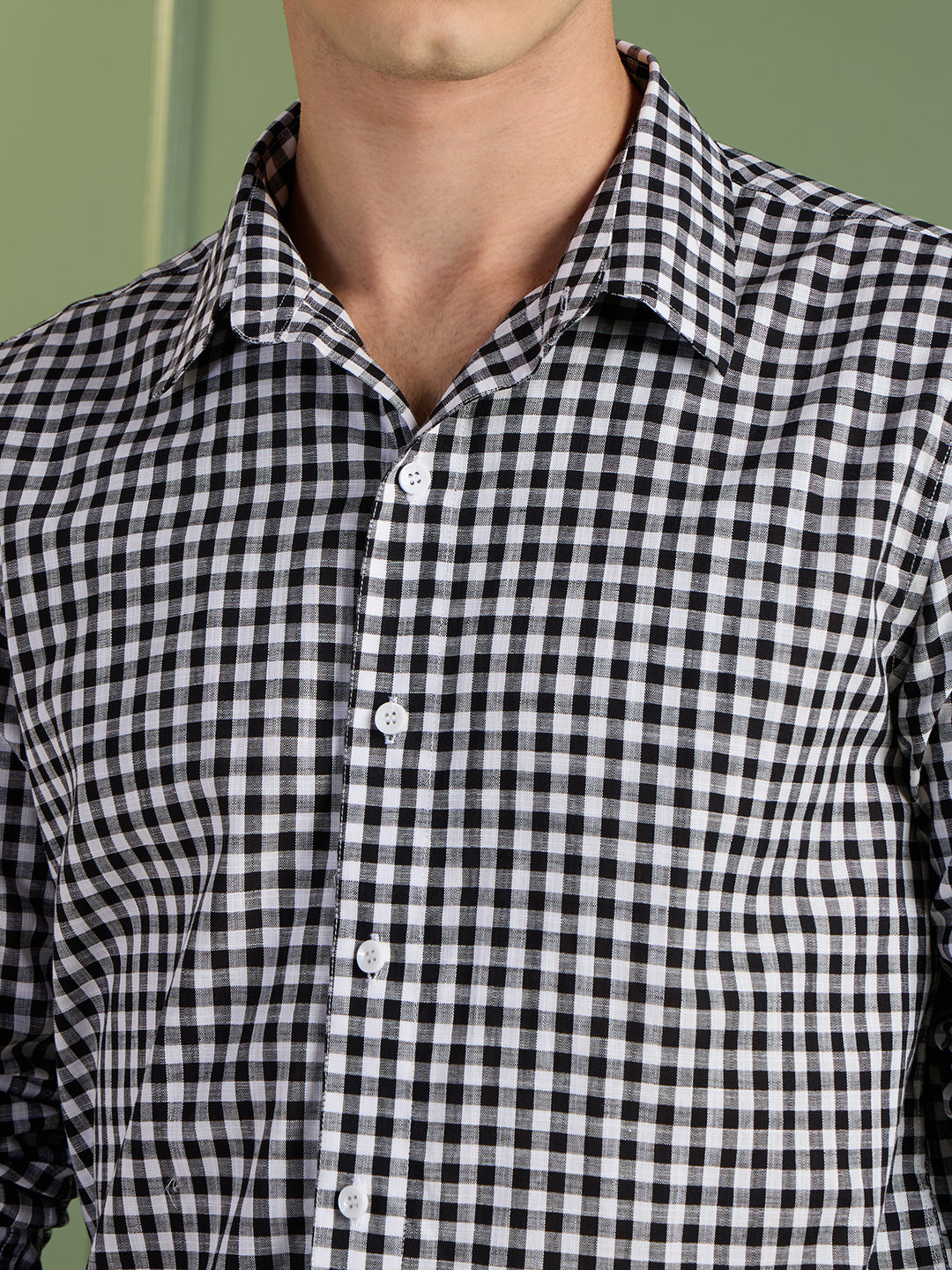 Men's Slim Fit Black Checks 100% Cotton Casual Shirt | Mark & Albert