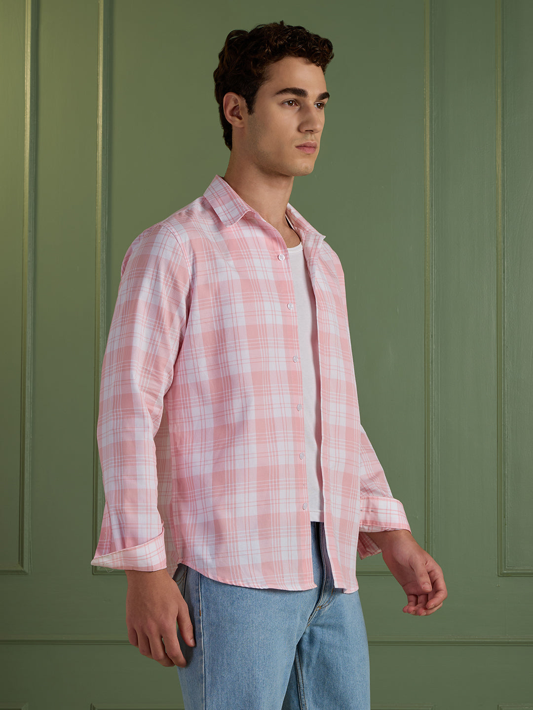 Men's Slim Fit Blush Pink 100% Cotton Checkered Casual Shirt | Mark & Albert