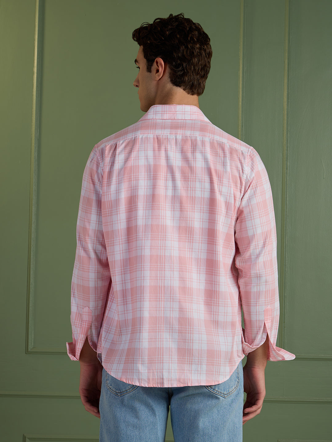 Men's Slim Fit Blush Pink 100% Cotton Checkered Casual Shirt | Mark & Albert