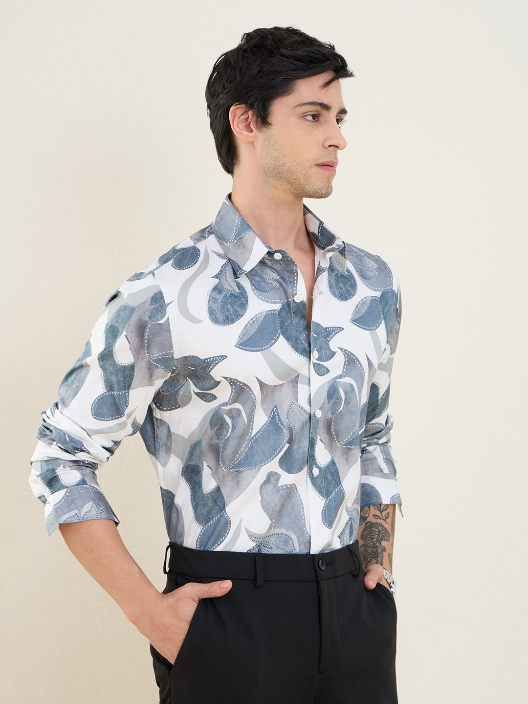 Men's Blue Abstract Printed Luxury Giza Cotton Slim Fit Shirt | MARK & ALBERT