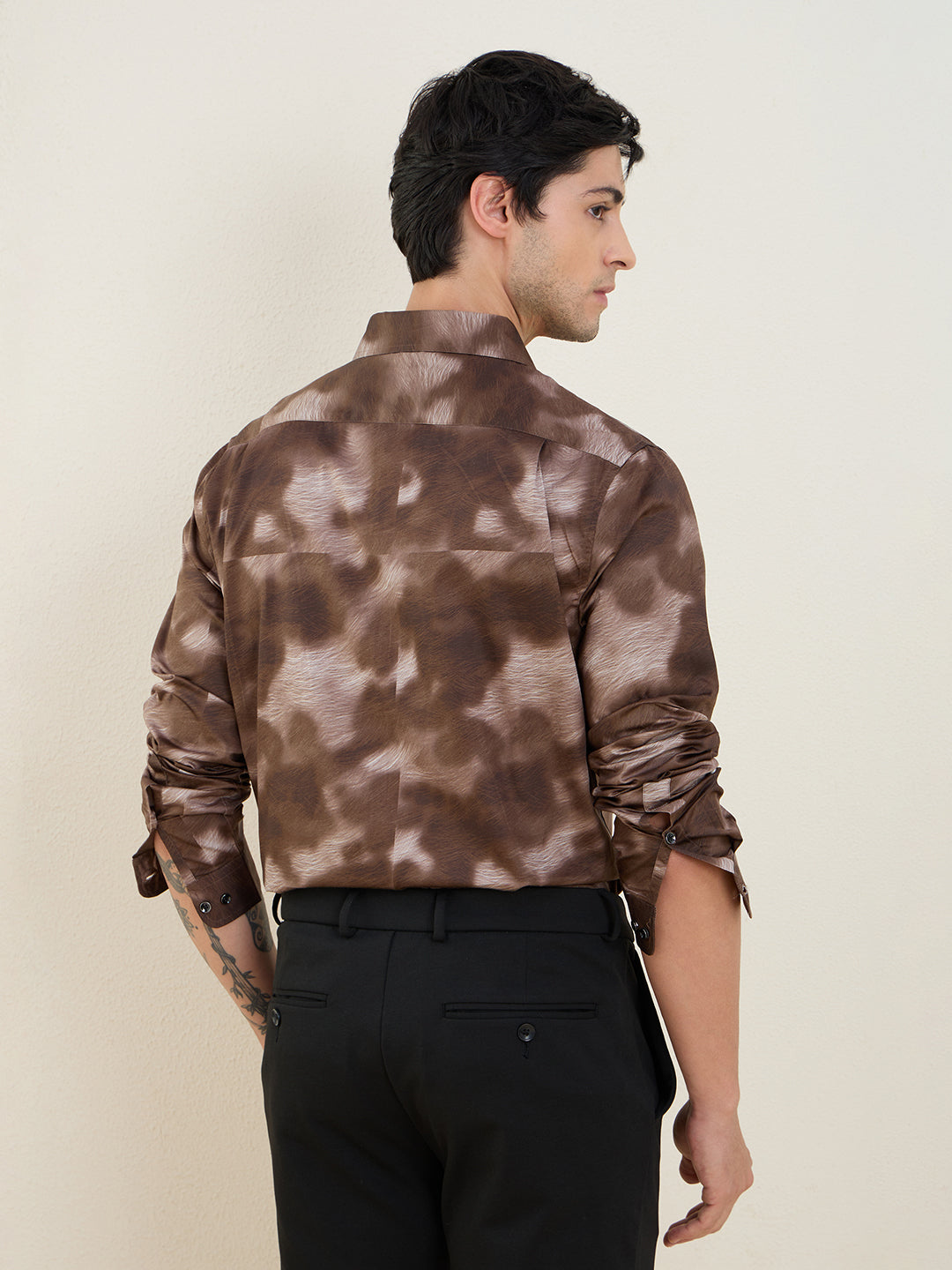 Men's Mocha Abstract Printed Luxury Giza Cotton Slim Fit Shirt | MARK & ALBERT