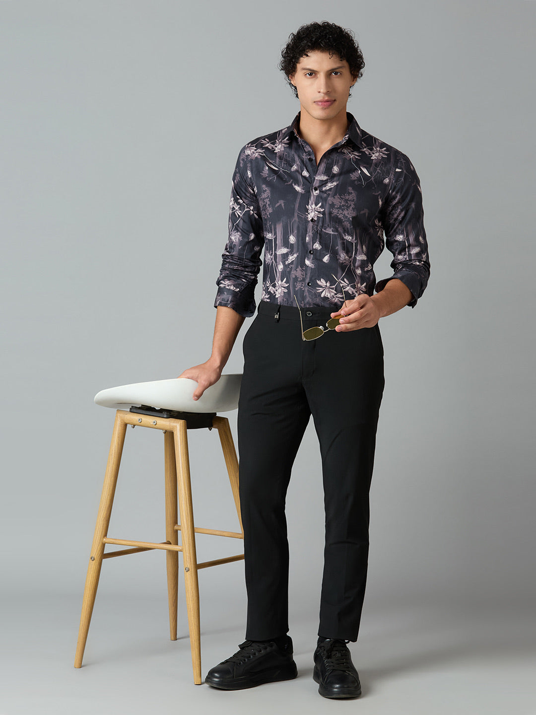 Men's Slim Fit Purple 100% Cotton Floral Printed Shirt | Mark & Albert