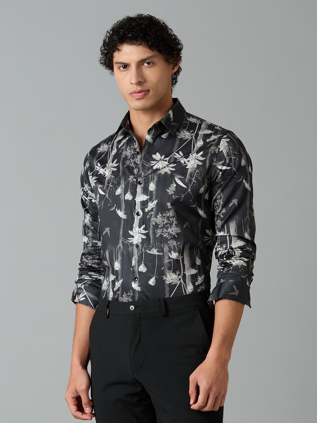 Men's Slim Fit Black 100% Cotton Floral Printed Shirt | Mark & Albert