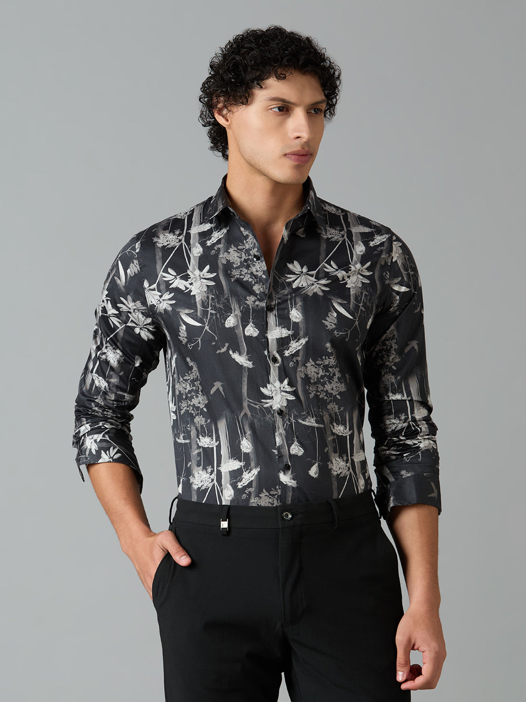 Men's Slim Fit Black 100% Cotton Floral Printed Shirt | Mark & Albert
