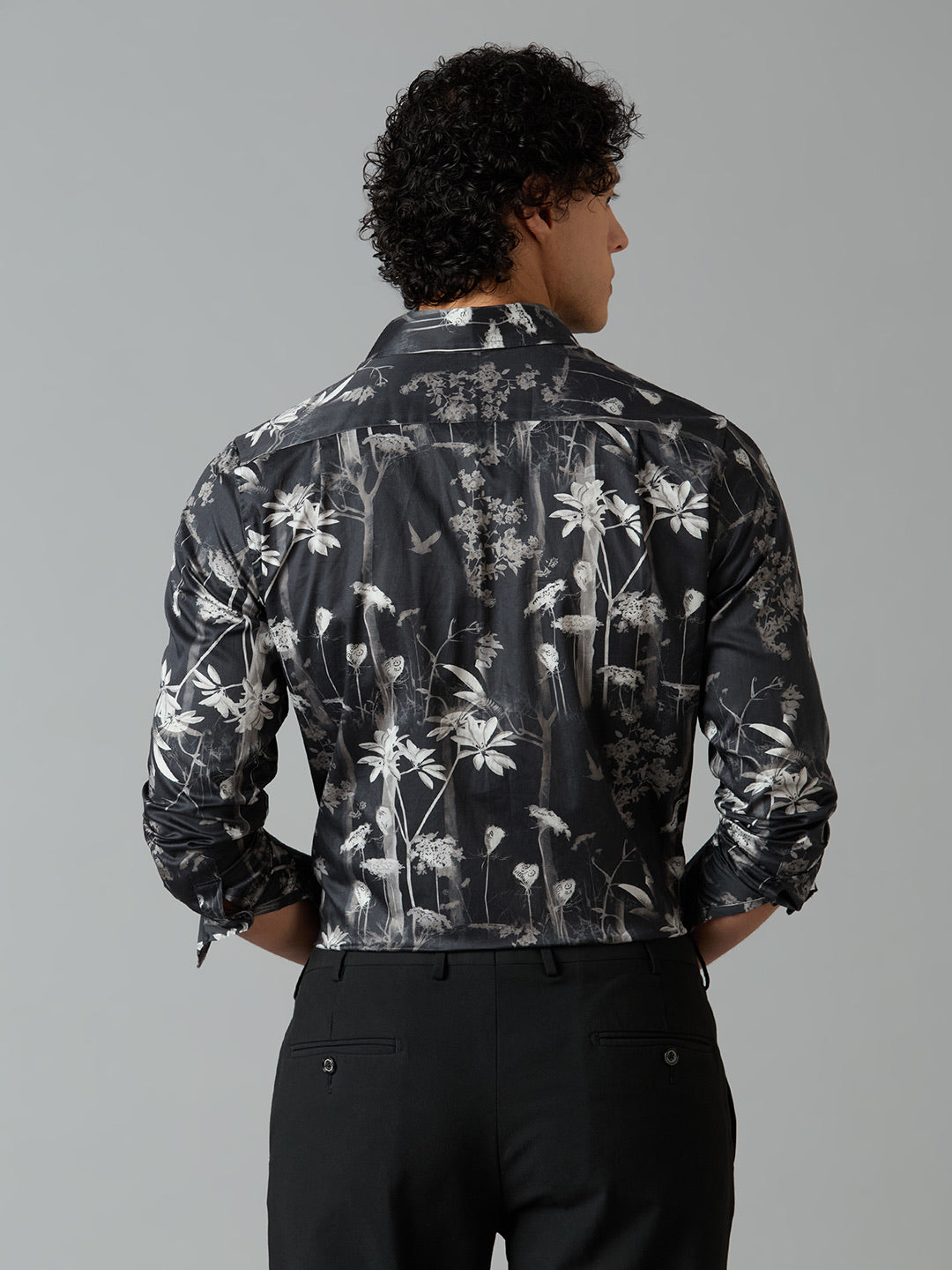 Men's Slim Fit Black 100% Cotton Floral Printed Shirt | Mark & Albert